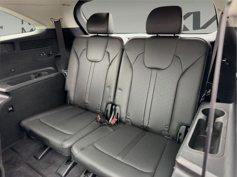 Used 2023 Kia Sorento SX image 26