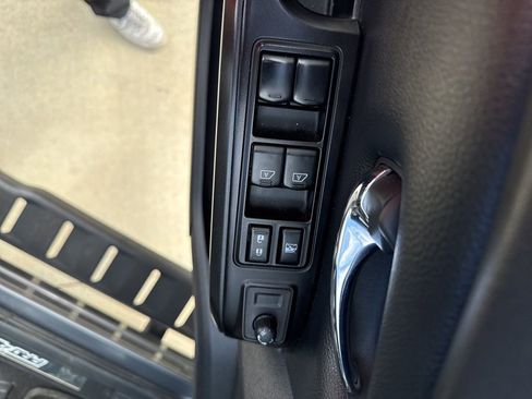 Used 2021 Nissan Titan PRO-4X w/ Off Road Protection Package image 13