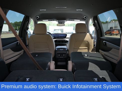 Used 2026 Buick Enclave Preferred AWD/4WD image 32