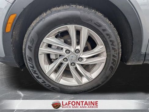 Used 2025 Buick Envista Preferred image 31