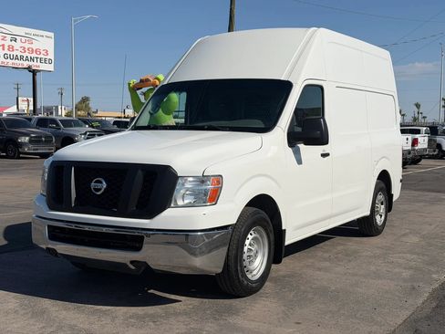 Used 2021 Nissan NV 2500 S RWD image 1
