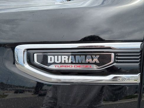 Used 2021 GMC Sierra 1500 Denali w/ Denali Ultimate Package AWD/4WD image 11