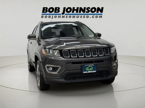 Used 2020 Jeep Compass Limited image 3