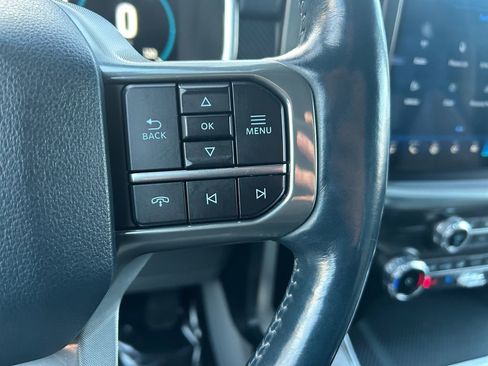 Used 2023 Ford F150 Limited image 18