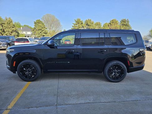 New 2026 Jeep Grand Wagoneer Limited AWD/4WD image 15