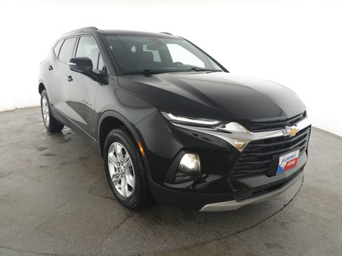 Used 2022 Chevrolet Blazer LT image 3