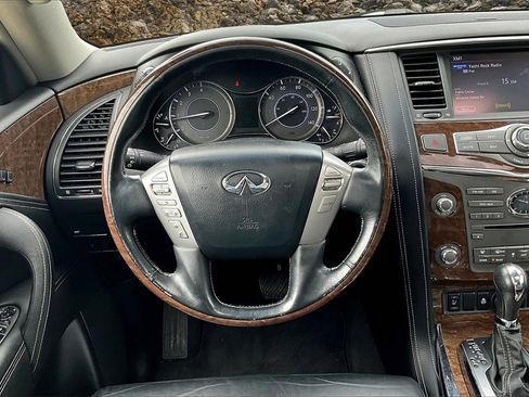 Used 2017 INFINITI QX80 4WD image 5