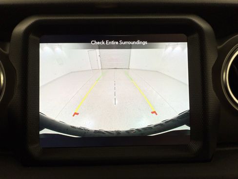 Used 2021 Jeep Wrangler Unlimited Rubicon 4xe w/ Dual Top Group image 21