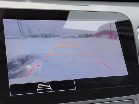 Used 2024 Chevrolet Malibu LT image 23