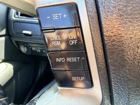 Used 2010 Ford Fusion Sport FWD image 61