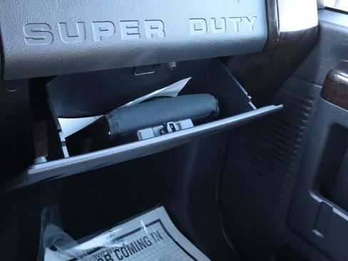 Used 2014 Ford F250 Platinum image 37