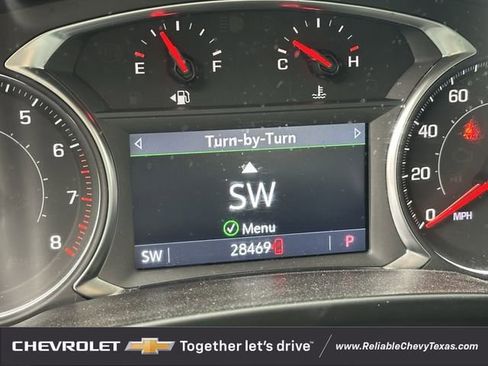 Used 2025 Chevrolet Blazer LT AWD/4WD image 9