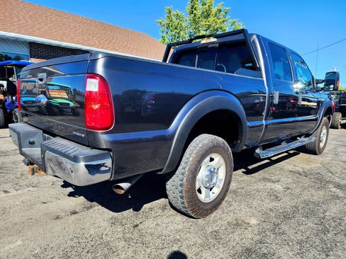Used 2016 Ford F250 XLT w/ XLT Value Package image 3