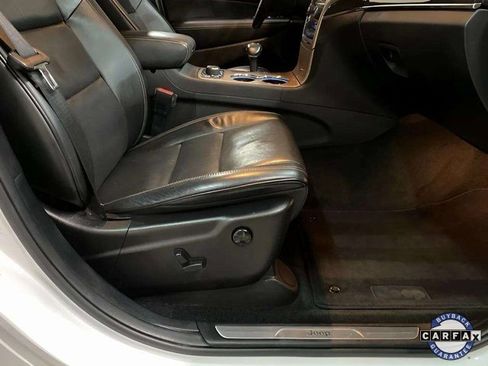 Used 2015 Jeep Grand Cherokee Overland image 82