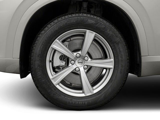 Used 2017 Volvo XC90 T6 Momentum w/ Vision Package AWD/4WD image 11