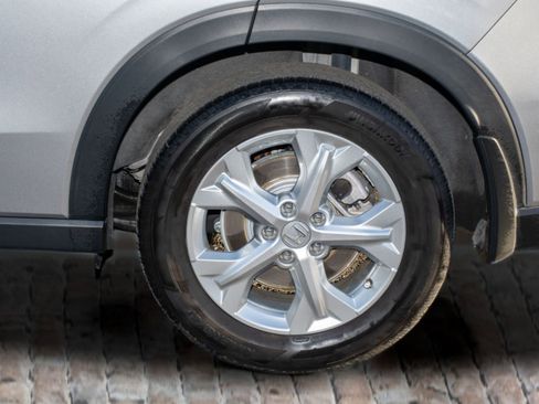 Certified 2023 Honda HR-V LX image 38