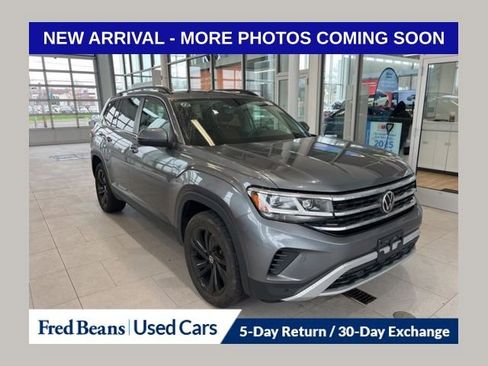 Used 2023 Volkswagen Atlas SE w/ Panoramic Sunroof Package image 1