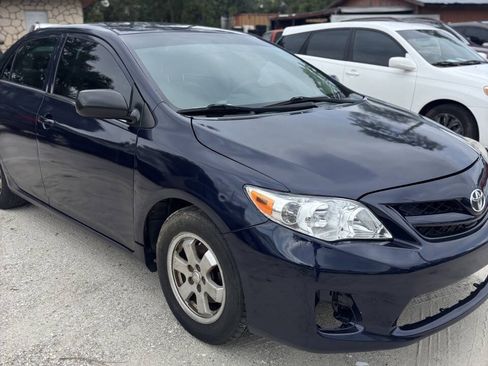 Used 2013 Toyota Corolla L FWD image 9