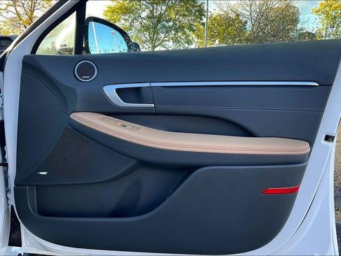 New 2026 Hyundai Sonata Limited image 29