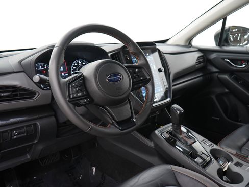 Used 2024 Subaru Crosstrek 2.5i Limited w/ Crosstrek Mirror Package AWD/4WD image 24