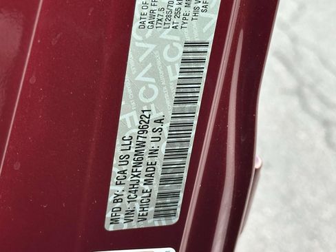 Used 2021 Jeep Wrangler Unlimited Rubicon image 25