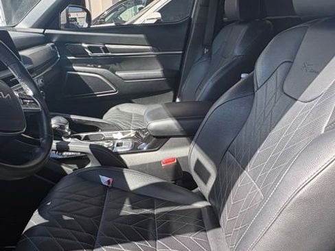 Used 2024 Kia Telluride EX X-Line image 7