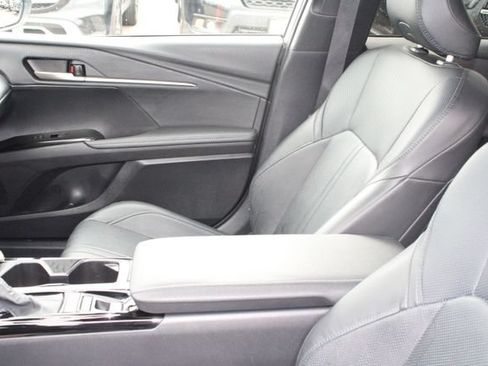 Used 2025 Toyota Camry XSE FWD image 28