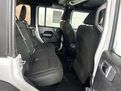 Used 2020 Jeep Wrangler Unlimited Sport AWD/4WD image 27