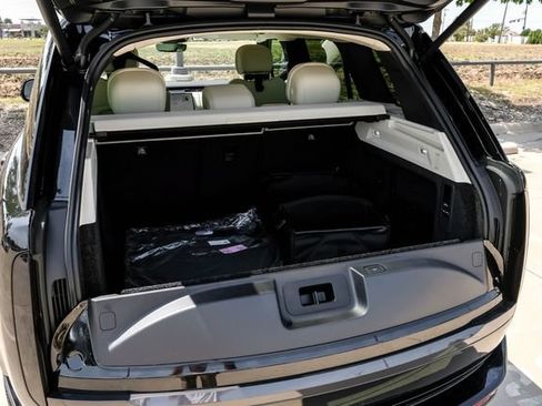 New 2026 Land Rover Range Rover SE AWD/4WD image 67