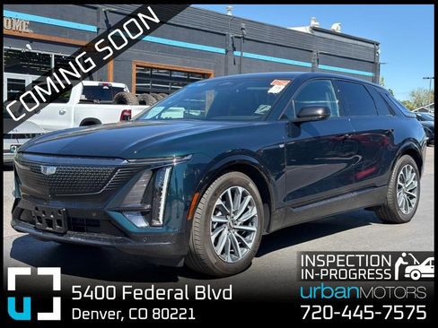 Used 2024 Cadillac Lyriq Sport RWD image 1