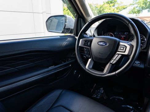 Used 2021 Ford Expedition Max Platinum AWD/4WD image 12