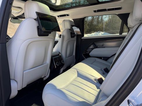 Used 2023 Land Rover Range Rover Sport SE image 14