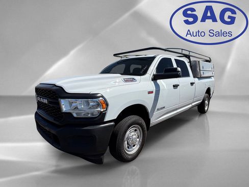 Used 2022 RAM 2500 Tradesman RWD image 5