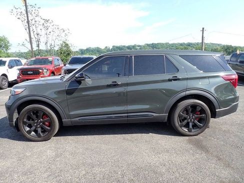 Used 2022 Ford Explorer ST w/ Equipment Group 401A AWD/4WD image 2