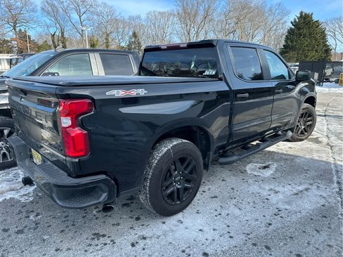 Used 2020 Chevrolet Silverado 1500 Custom w/ Rally Edition image 4