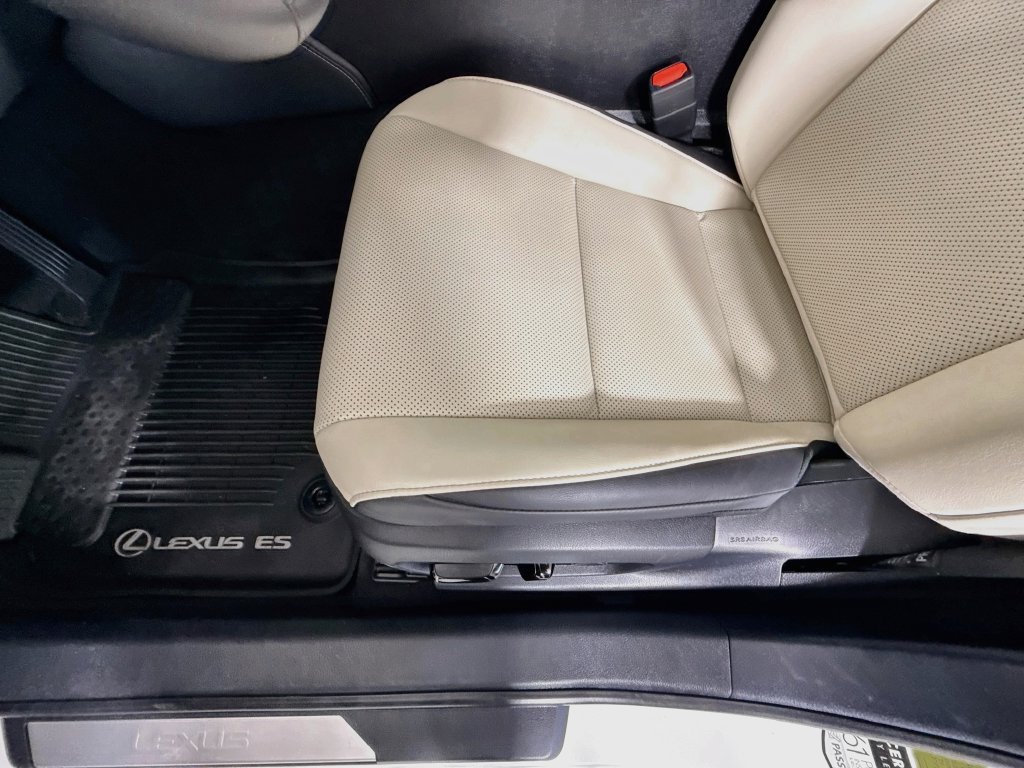Certified 2023 Lexus ES 350 w/ Premium Package FWD image 19