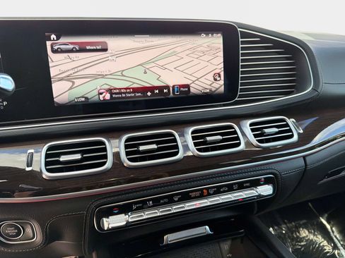 Used 2025 Mercedes-Benz GLE 53 AMG GLE 53 AMG image 43