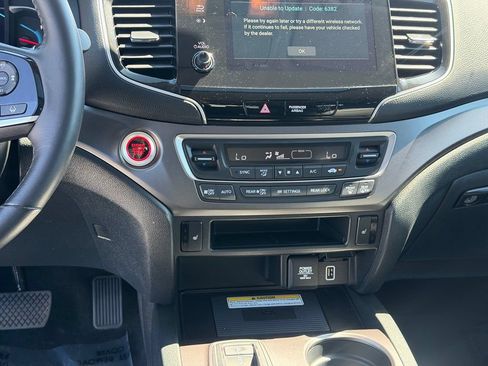 Used 2022 Honda Pilot Special Edition image 21