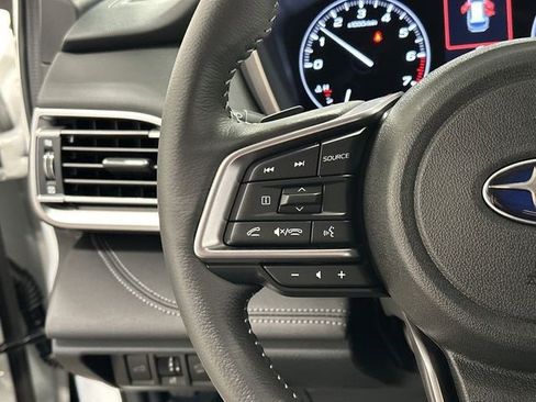 Certified 2025 Subaru Outback Limited image 9