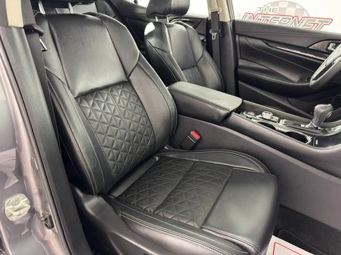 Used 2022 Nissan Maxima Platinum w/ Sport Mat Group FWD image 35