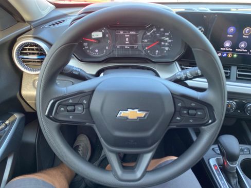 New 2026 Chevrolet Trax LS w/ Driver Confidence Package FWD image 19