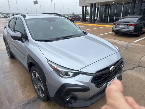 Used 2024 Subaru Crosstrek 2.5i Limited AWD/4WD image 7