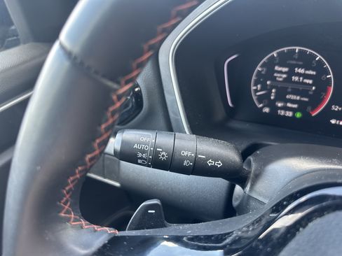 Certified 2025 Honda Pilot Sport image 21