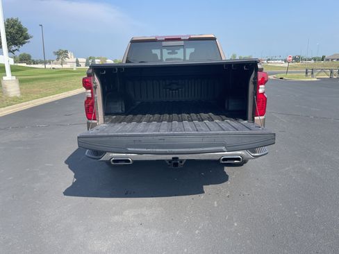 Used 2019 Chevrolet Silverado 1500 LT w/ All-Star Edition AWD/4WD image 21
