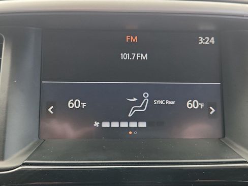 Used 2019 Nissan Pathfinder SV FWD image 11