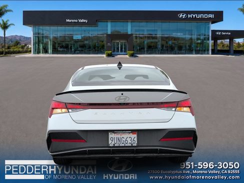 Certified 2025 Hyundai Elantra Sport FWD image 6