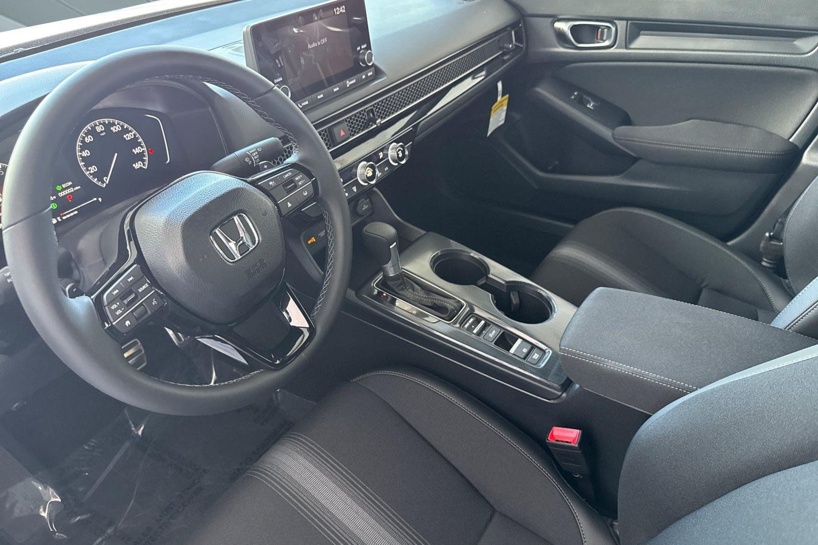 Used 2026 Honda Civic Sport image 4