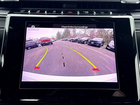 Used 2021 Jeep Grand Cherokee L Laredo image 21