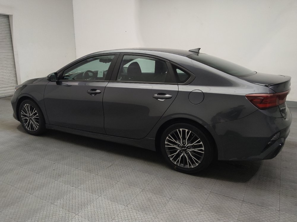 Used 2024 Kia Forte GT-Line w/ GT-Line Premium Package FWD image 3