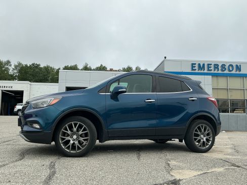 Certified 2019 Buick Encore Sport Touring w/ Safety Package AWD/4WD image 2